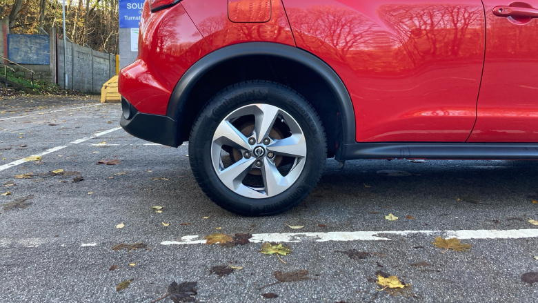 Nissan Juke 1.6 [112] Acenta 5dr Petrol Hatchback